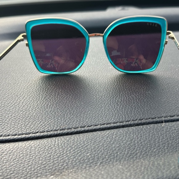 Diff Eyewear Turquoise Ice Crystal Turquoise Ice Mirror Sunglasses - Picture 4 of 8